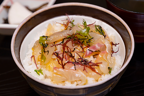 Uwajima taimeshi – sea bream rice
