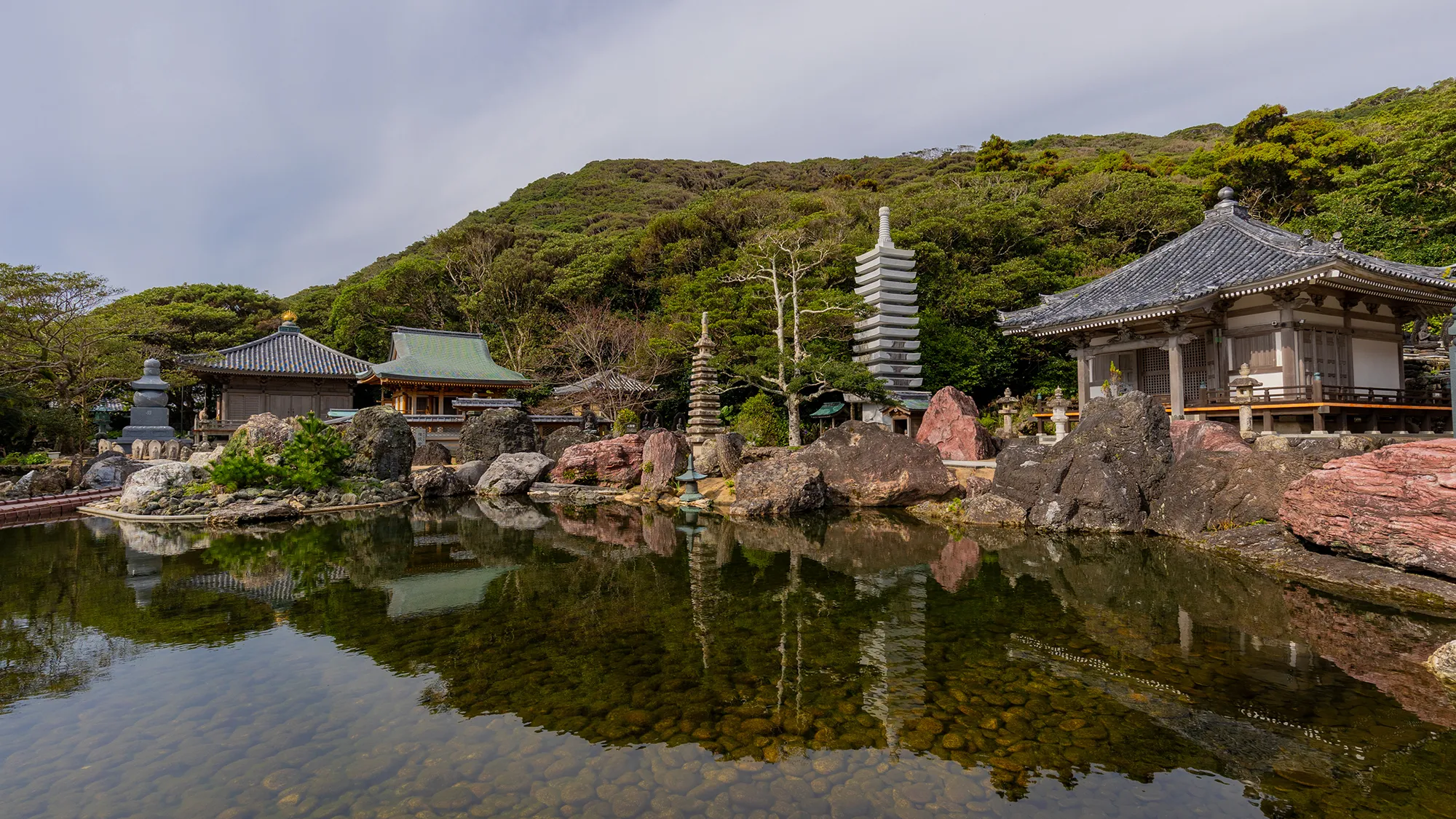 The southern splendour of Kongōfukuji (Kochi Prefecture)