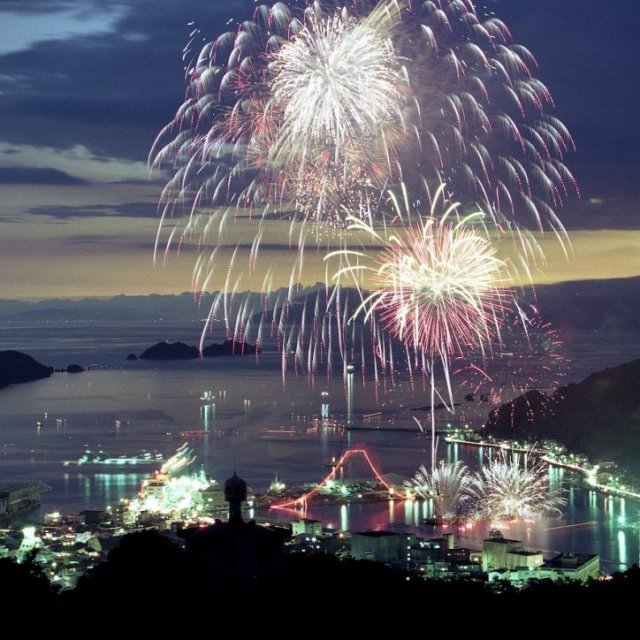 【2025】第55回八幡浜みなと花火大会