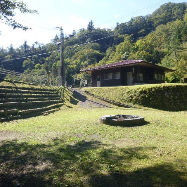 虹の滝キャンプ場