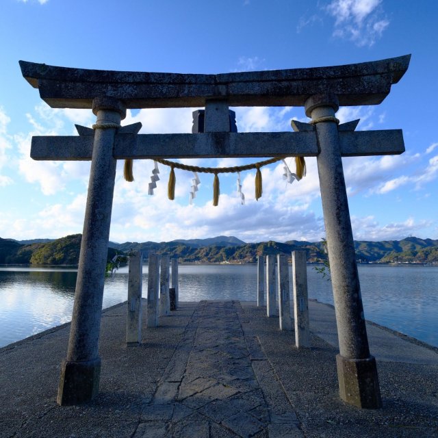 鳴無神社（大祭御神幸お舟遊び）