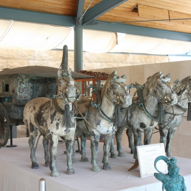 久万青銅之廻廊