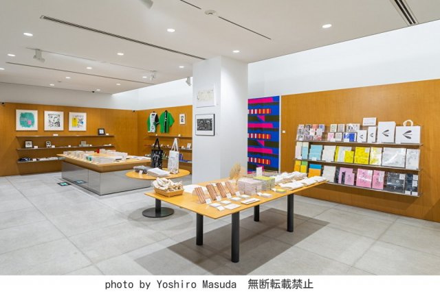 丸亀市猪熊弦一郎現代美術館