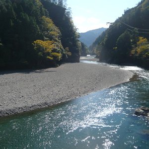 歩危峡の湧水