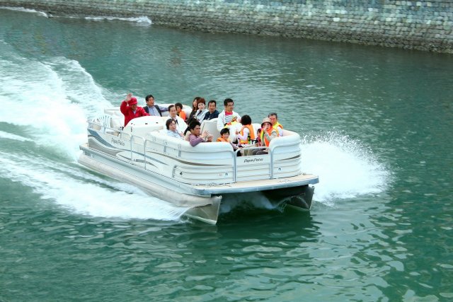 Hyotanjima Tour Boat