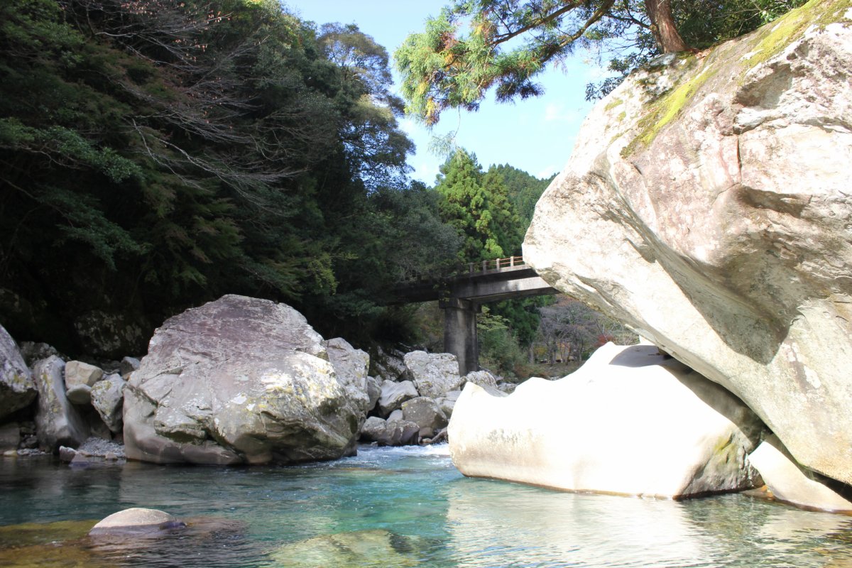 No.2【紀の里の川風景】 珍百景」ふたつの川 in Azumino, Nagano Prefecture - Ask AI