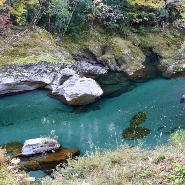 汗見川渓谷
