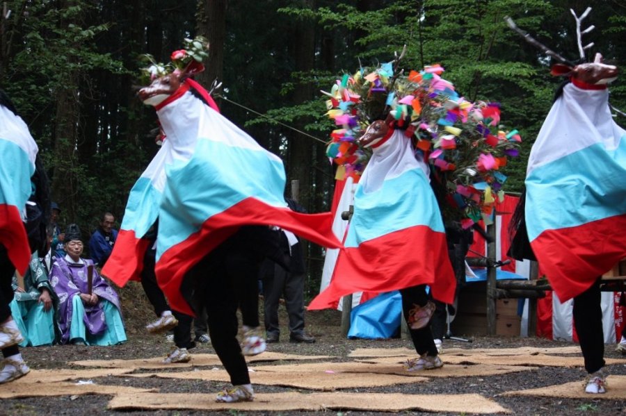 三滝祭り 窪野の八つ鹿踊り イベント 四国のおすすめ観光 旅行情報 公式 ツーリズム四国