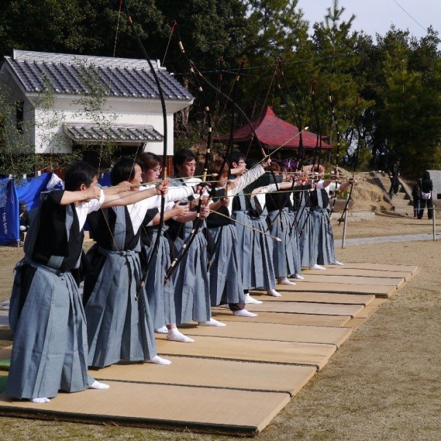 櫃石ももて祭（坂出市）