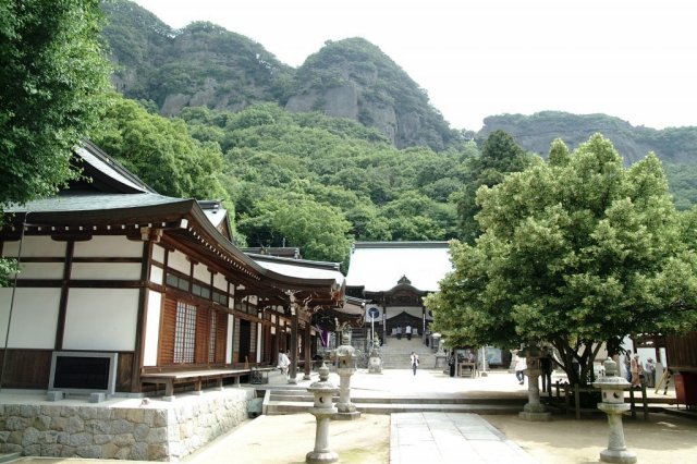 第85番札所 五剣山 観自在院 八栗寺