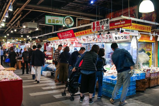 ひろめ市場 ＝昼食＝