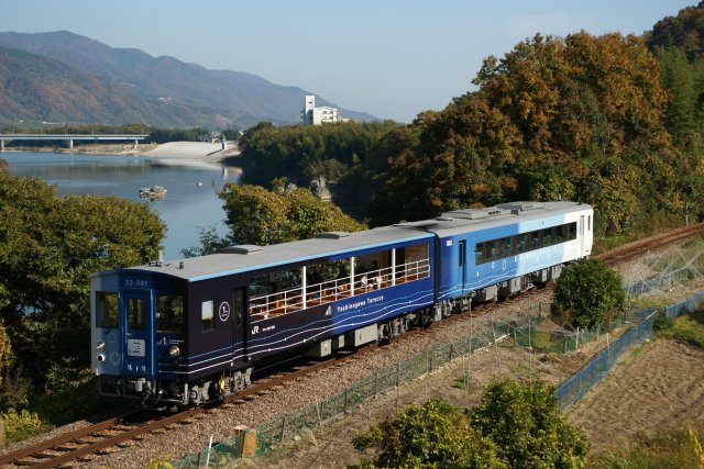 ★Ai Yoshinogawa Trolley train