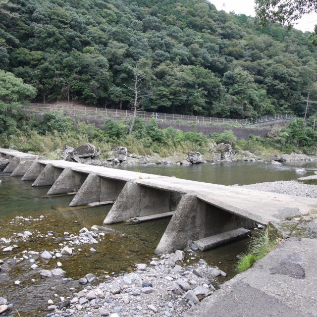 葛川沈下橋