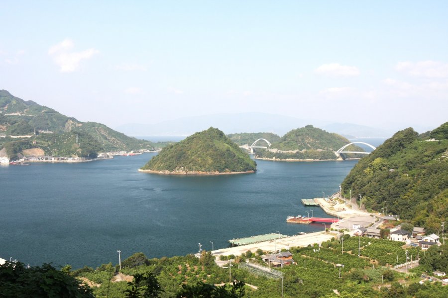 岡村島の風景