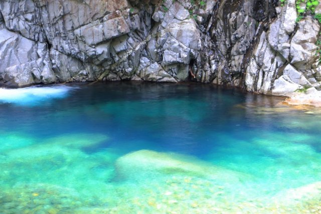 Omogo Gorge (Omogokei)