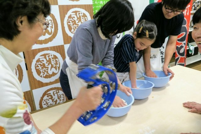 【Udon Making Experience at Nakano Udon School Kotohira Campus】