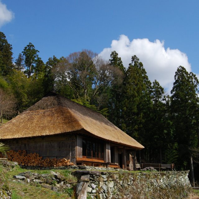 Chiiori: a 300-year-old Japanese traditional home