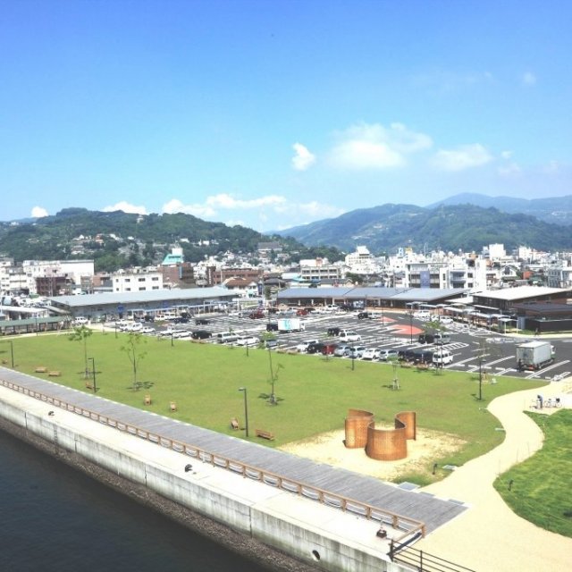 道の駅 みなとオアシス 八幡浜みなっと「みなと交流館」