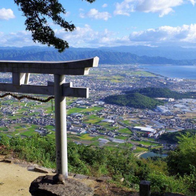 高屋神社（天空の鳥居）