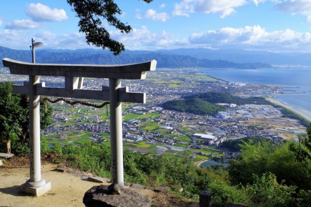 ジオで巡る「天空の鳥居」