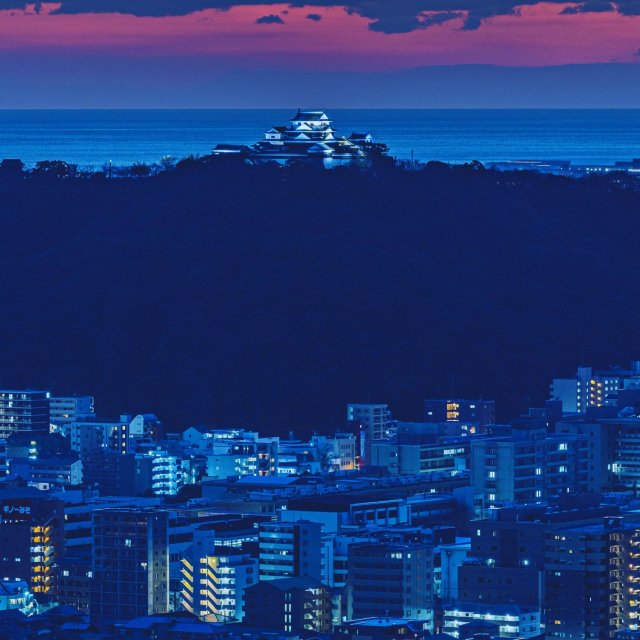 松山市内の眺望・夜景（愛媛県）
