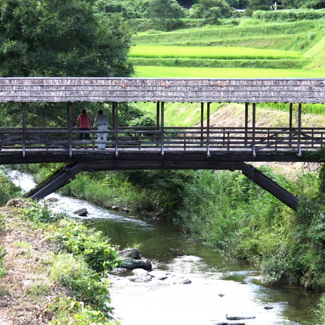 河内の屋根付き橋（田丸橋）