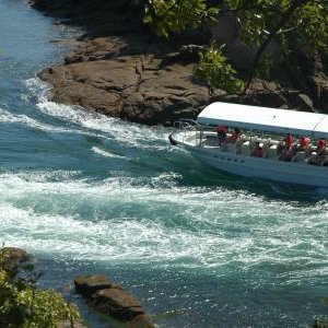 Tidal current cruise that reaches speeds of up to 10 knots