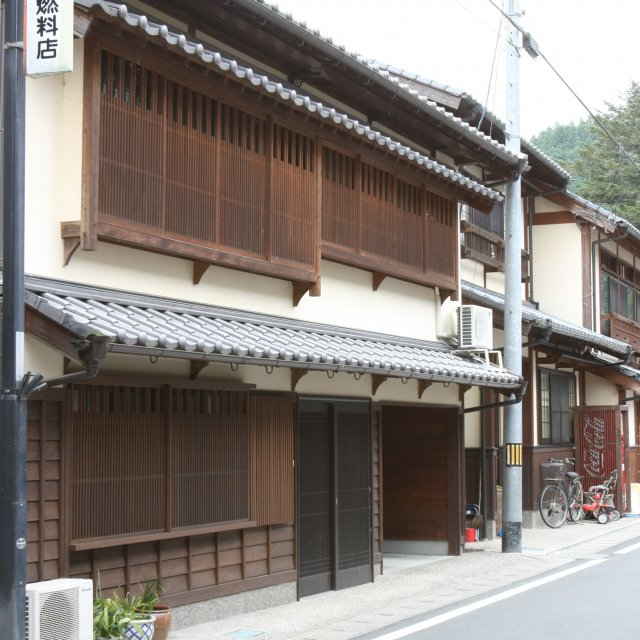 森と谷間の村大瀬成留屋ミュージアム