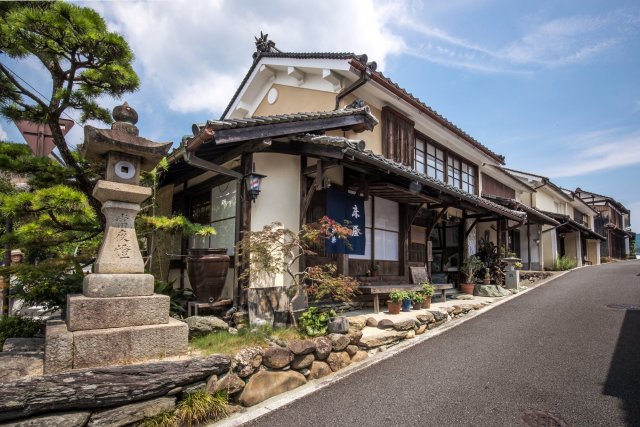 八日市・護国の町並み