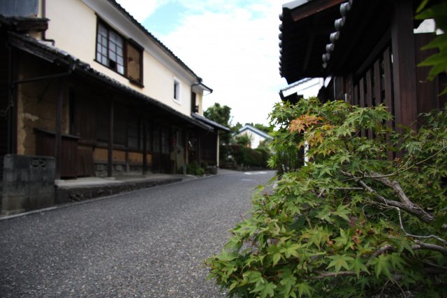 八日市・護国の町並み