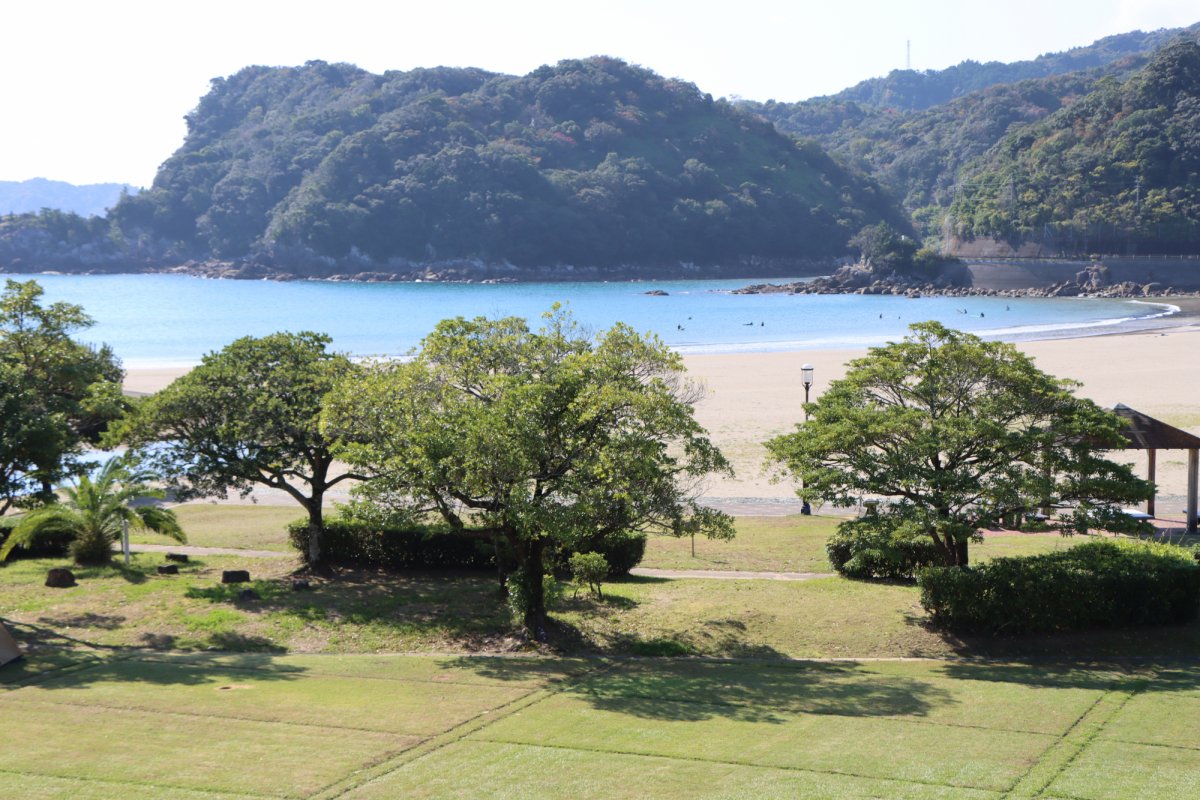 白浜キャンプ場｜スポット・体験｜四国のおすすめ観光・旅行情報！ 【公式】ツーリズム四国