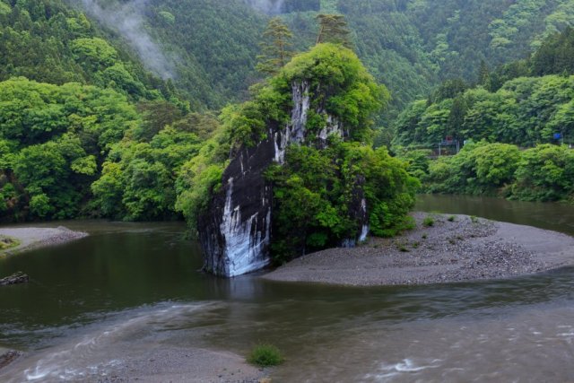 御三戸嶽