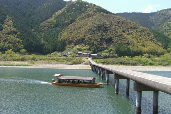 Shimanto River Houseboat Cruising Service, Nattoku