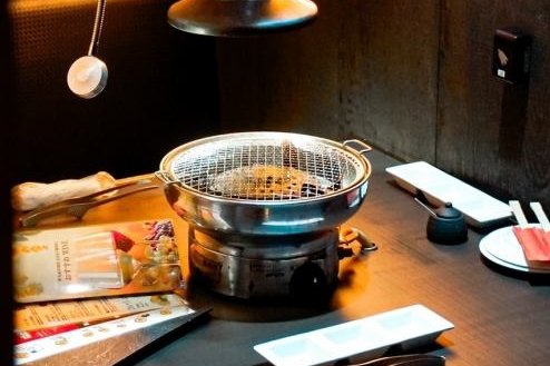 黑毛和牛 YAKINIKU WATANABE 肉店 ２ (可以吃到阿波牛肉的餐廳）