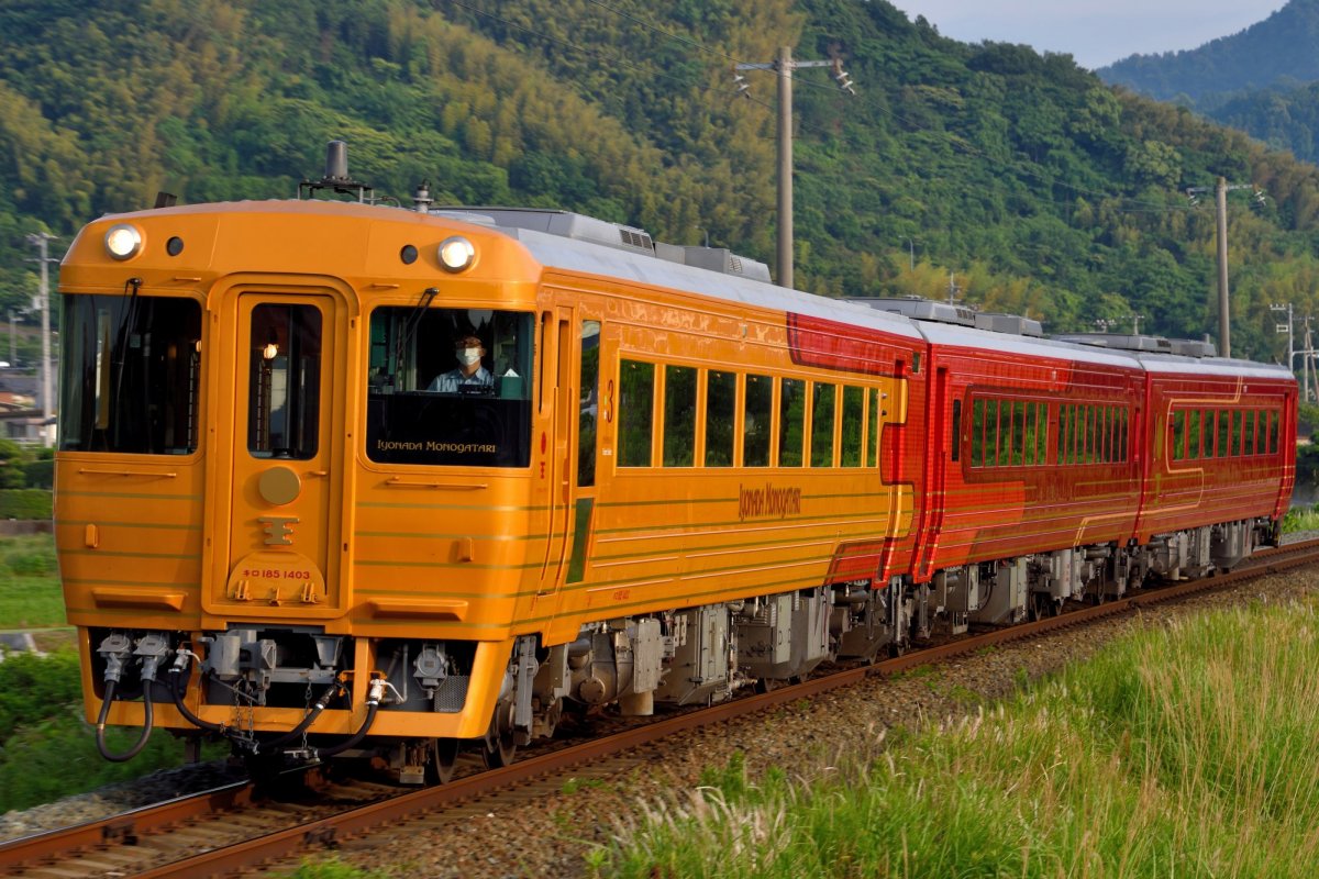 移動も楽しい！　四国の列車旅