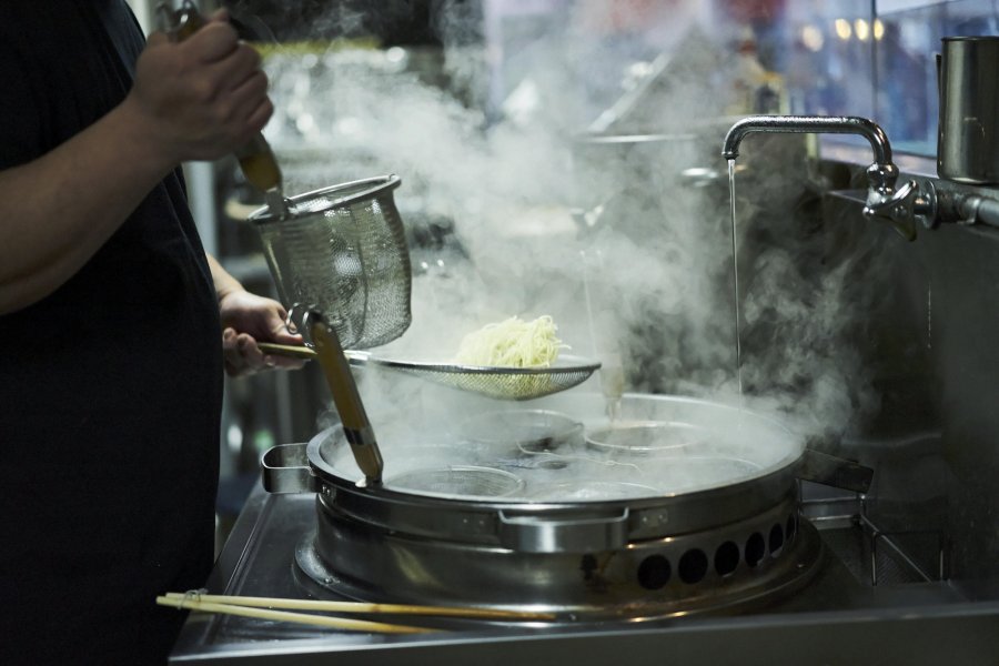鍋焼きラーメン「プロジェクトX」‐７つの定義