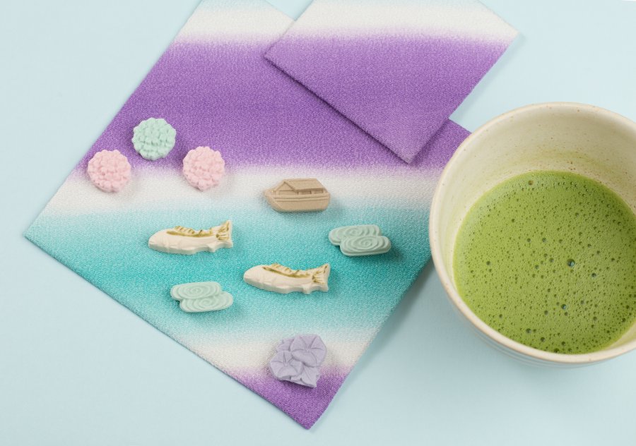 完成したお菓子を試食