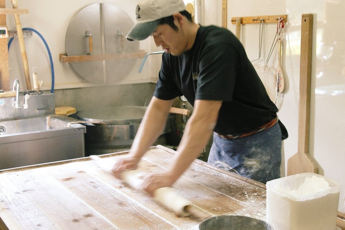 It's not just about eating! Sanuki Udon. In Kagawa Prefecture, the home of udon, enjoy the process of making udon.